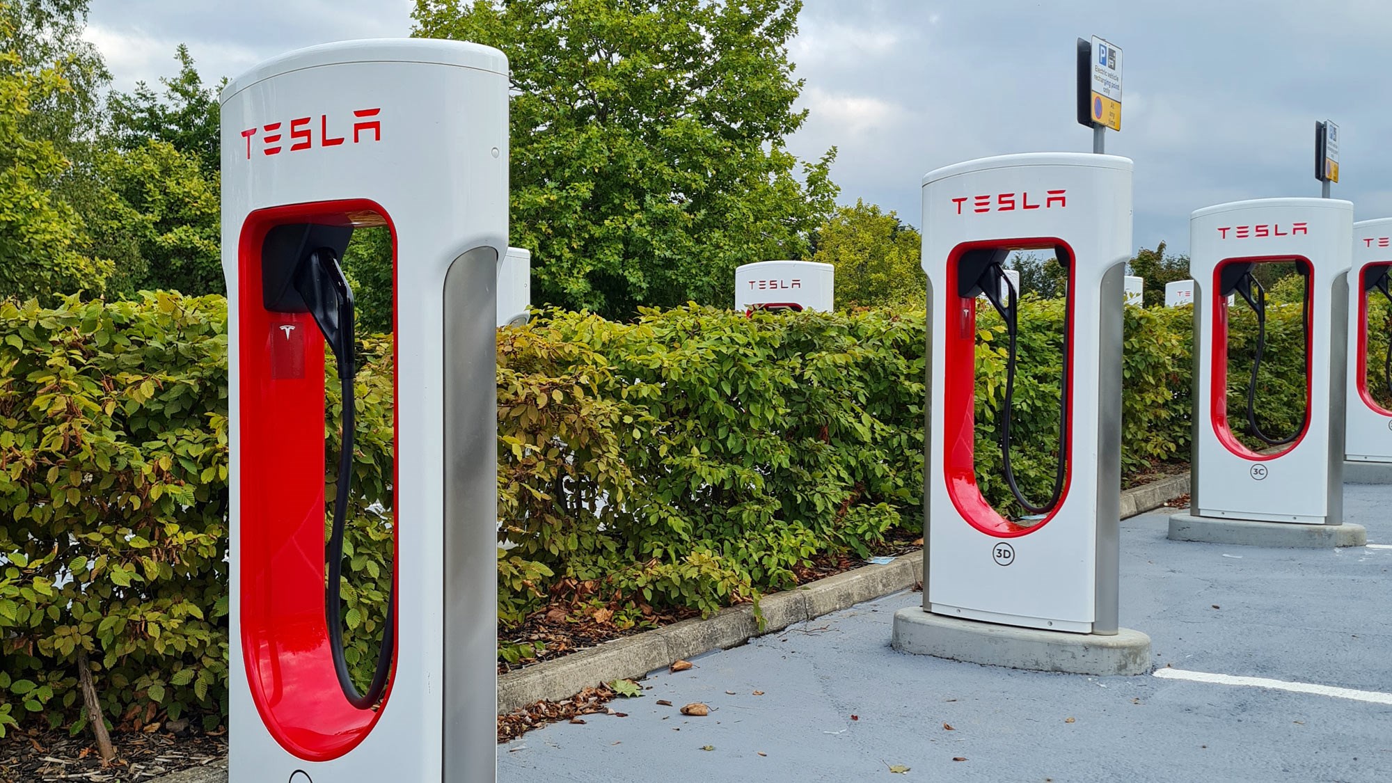 New tesla outlet superchargers