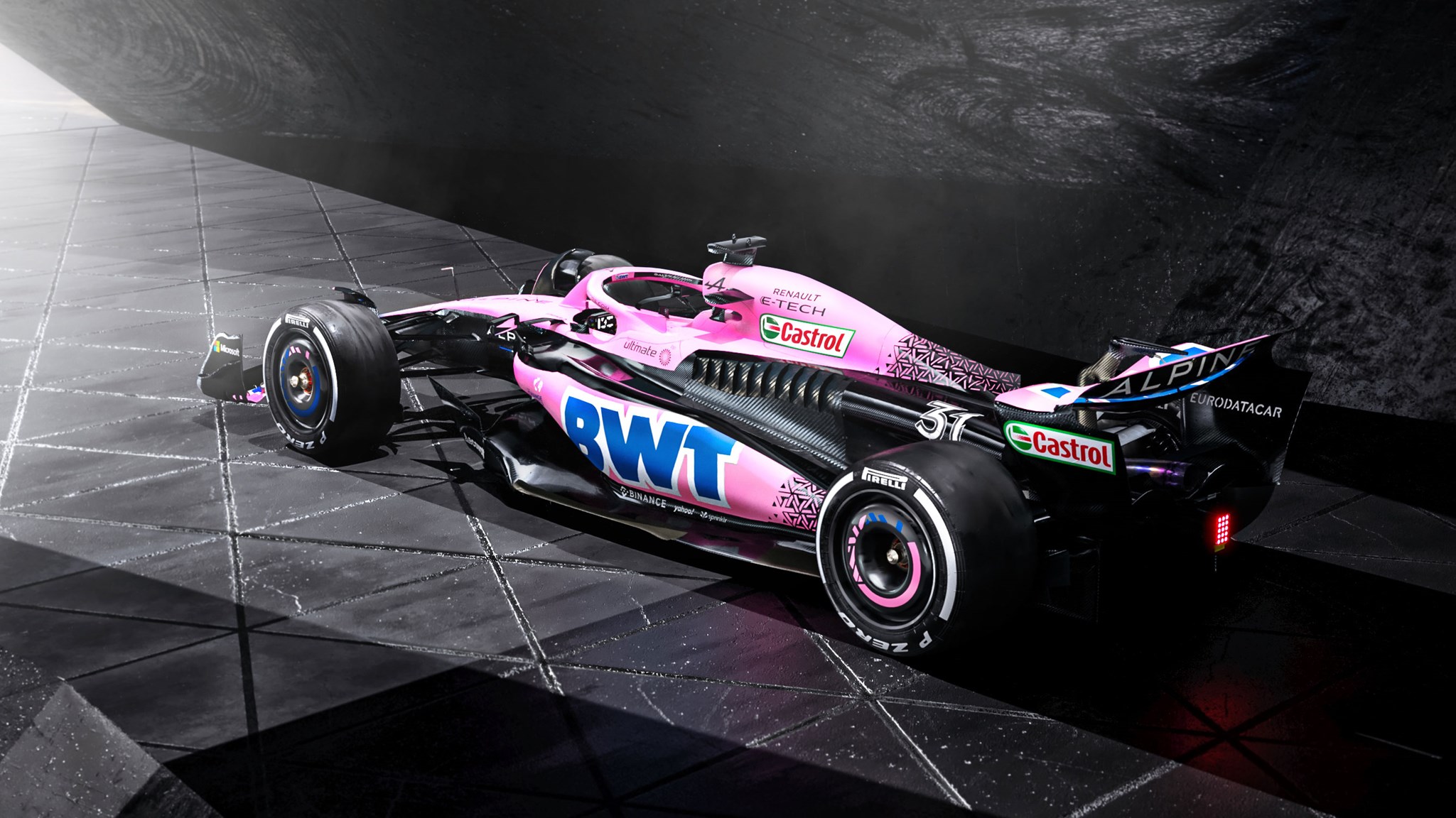 CLOSE UP OF THE F1 2022 CAR! 