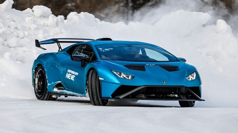 How to drive on ice: Lamborghini Huracan STO front view drift