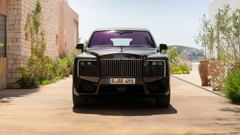 Rolls-Royce Cullinan Black Badge Series II: front on