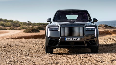 Rolls-Royce Cullinan Black Badge Series II: front on image