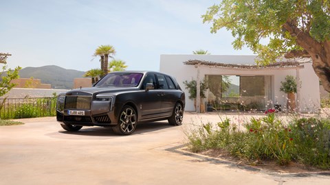 Rolls-Royce Cullinan Black Badge Series II: parked
