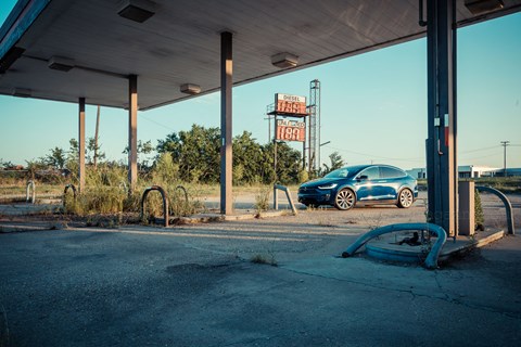 Tesla Model X vs Texas