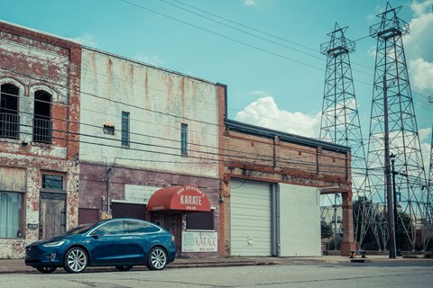 Tesla Model X vs Texas