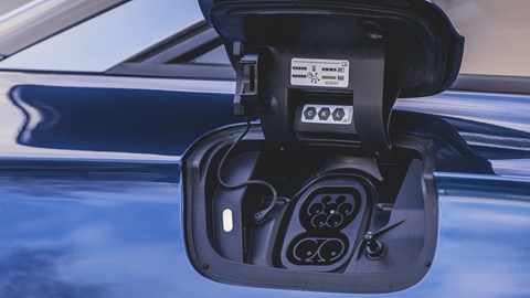 VW ID.7 charging flap