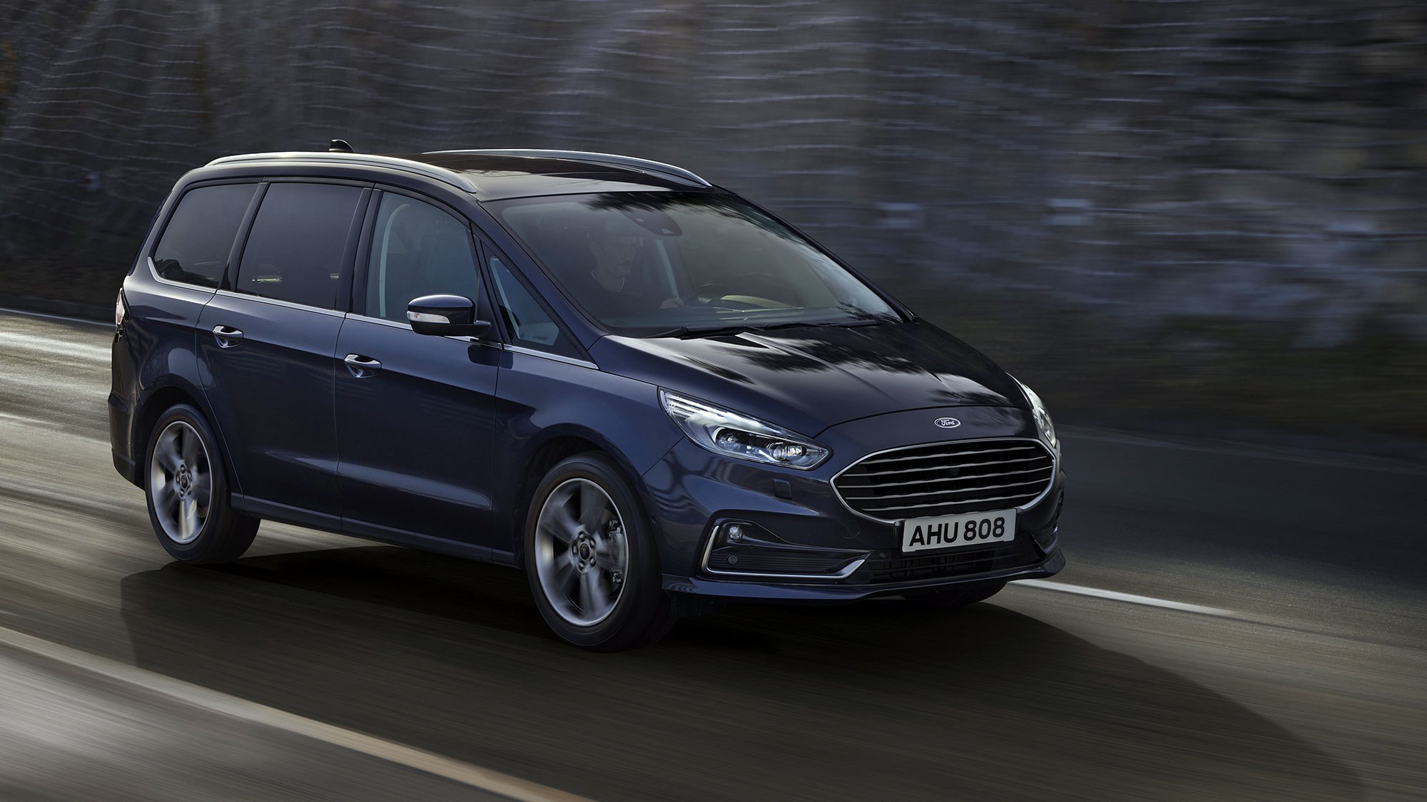 Ford S-MAX Review 2024