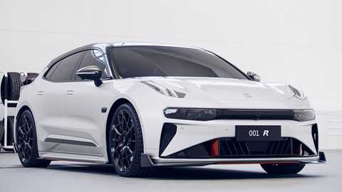 Zeekr 001 FT - front three quarter