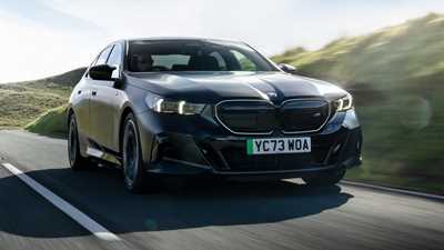 BMW i5 M60 front driving