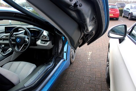 BMW i8 scissor doors dramatic but problematic