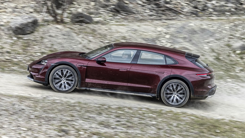 Decline in electric car registrations in Germany and Europe Decline in electric car registrations in Germany and Europe