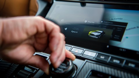 Aston Martin DB12 infotainment