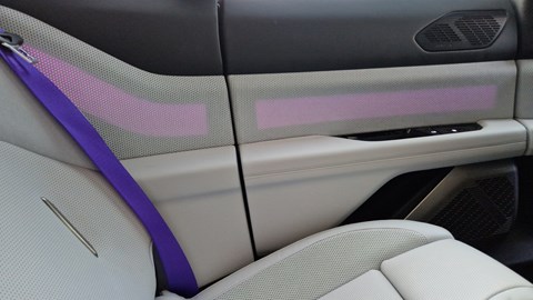 HiPhi Z review - interior, ambient lighting