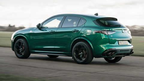 Alfa Romeo Stelvio Quadrifoglio rear cornering