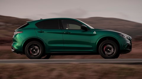 Alfa Romeo Stelvio Quadrifoglio profile driving