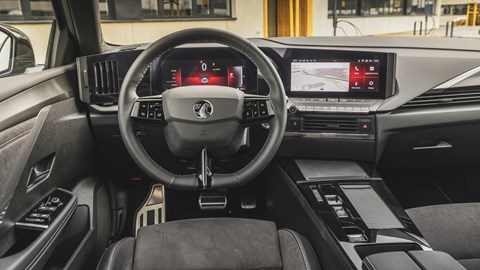 Vauxhall Astra Electric dash