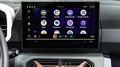 Dacia Spring touchscreen