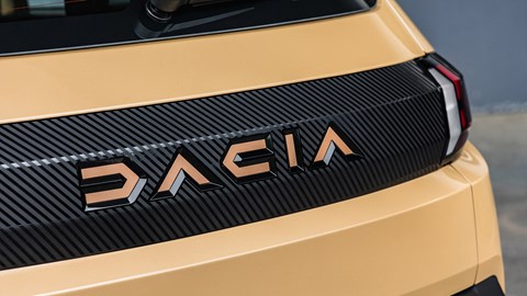 Dacia Spring badging