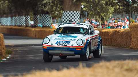 Porsche 911 (953) 4x4 Paris-Dakar driving