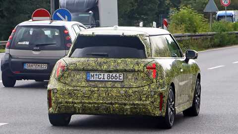 Next-generation MINI Cooper SE Electric spied sans camouflage, debut soon