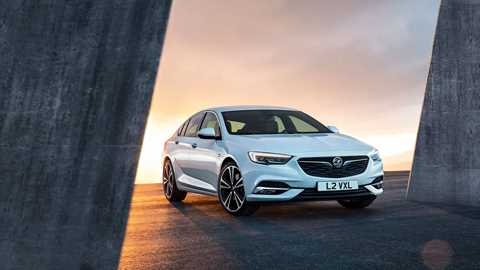 Vauxhall Insignia Grand Sport: the new 2017 Insignia is here