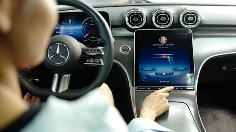 Mercedes-Benz and Mastercard launch in-car payments