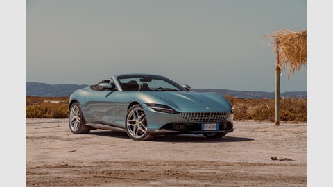 Ferrari Roma Spider front three-quarter static