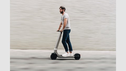 Bo M e-scooter (2023) prototype review: a first for us