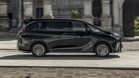 Lexus LM - side profile