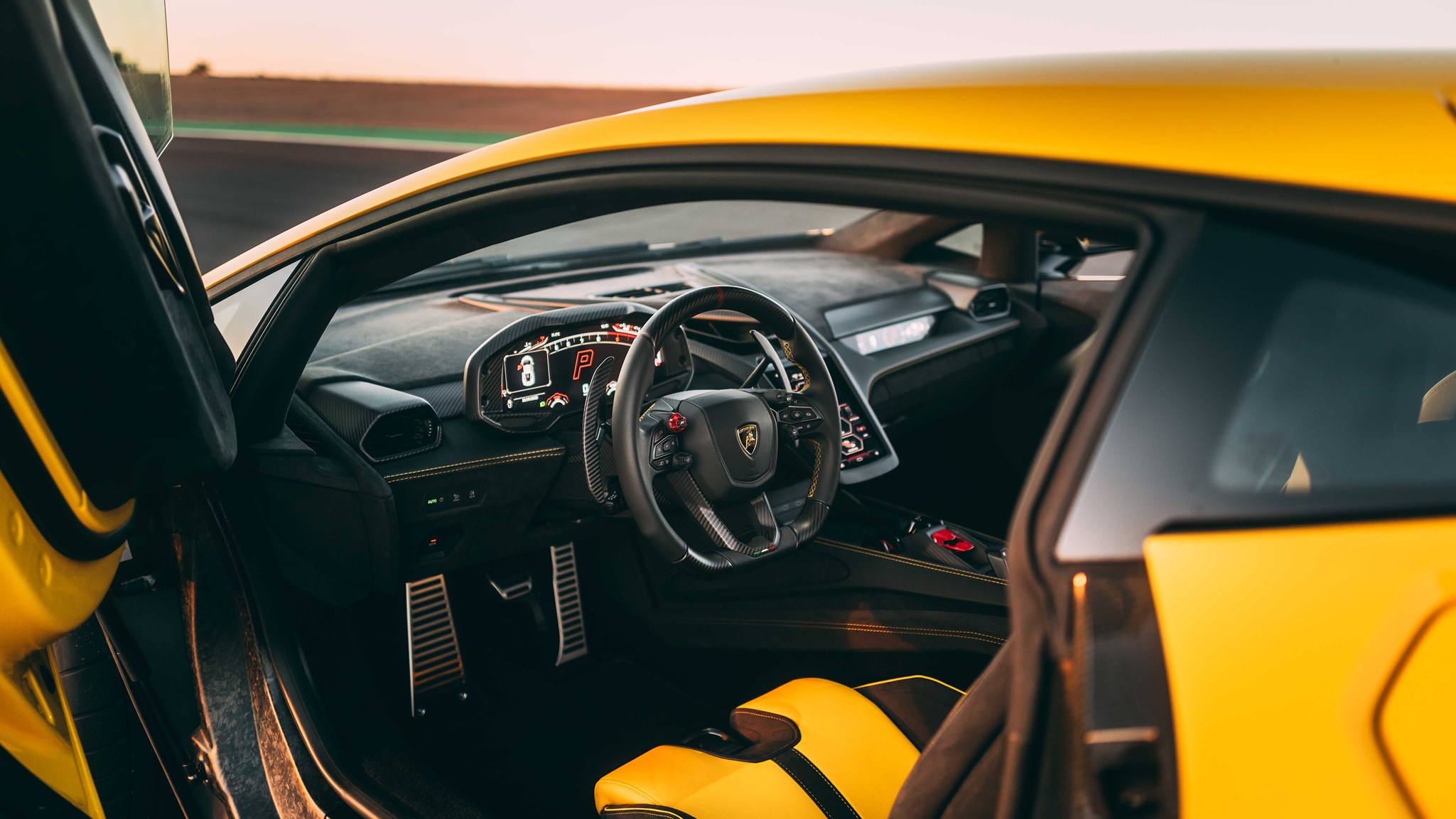 Lamborghini Revuelto interior