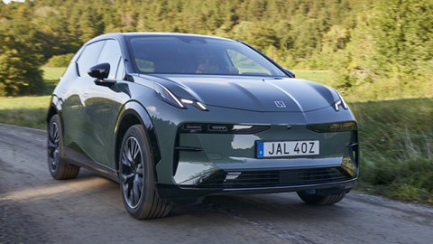 Zeekr X - front tracking