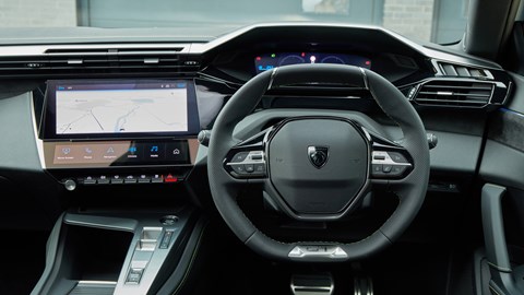 Peugeot E-308 dash