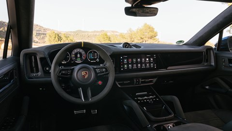 Porsche Cayenne Coupe review - 2023 facelift - Turbo E-Hybrid with GT Package, interior, dashboard, infotainment, steering wheel