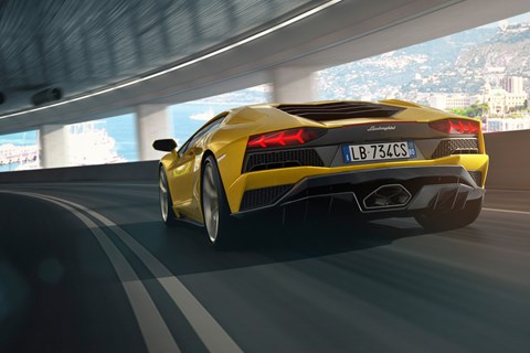 2017 Lamborghini Aventador S