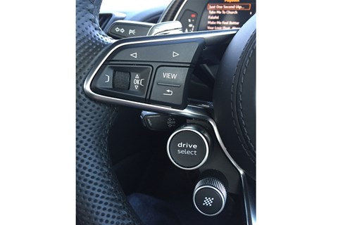 Audi R8 steering wheel