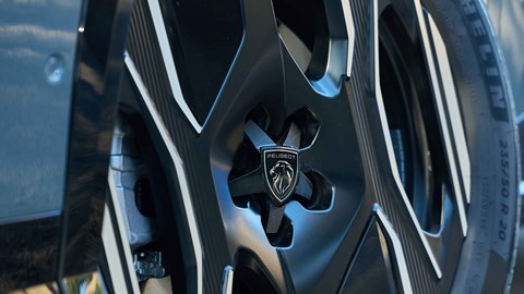 Peugeot e-3008 (2025) review: style over substance?