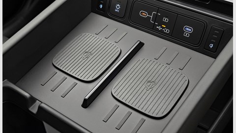 Hyundai Santa Fe review: dual wireless chargers