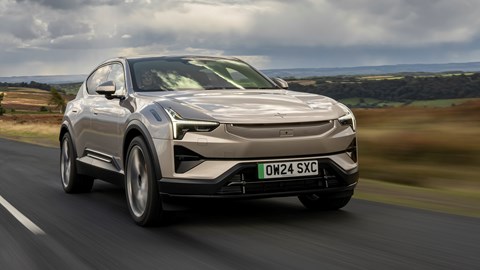 Polestar 3, dynamic, front three quarters