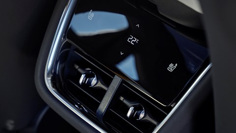 Heating and ventilation controls, Polestar 3