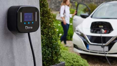 Nissan Leaf on Ohme charger – Best EV charging tariffs
