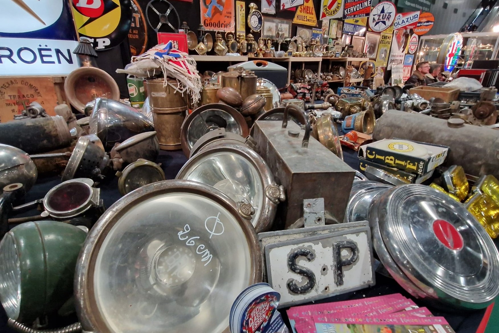 A Postcard From Retromobile 21 Treats To Drool Over CAR Magazine   Autojumble Retromobile 2024 