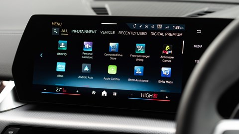 BMW iX2 touchscreen