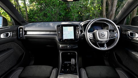Volvo EX40 interior