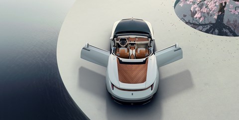 Rolls-Royce Arcadia - front from above