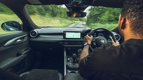 Alfa Romeo Tonale - interior driving