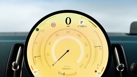 MINI Countryman (2024) review: circular infotainment system on timeless mode