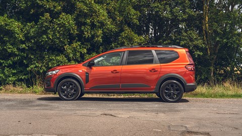 Dacia Jogger Hybrid month 5
