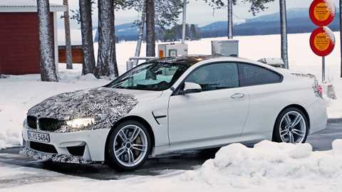 The new BMW M4 CS: spied on winter test