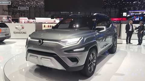 Ssangyong XAVL front