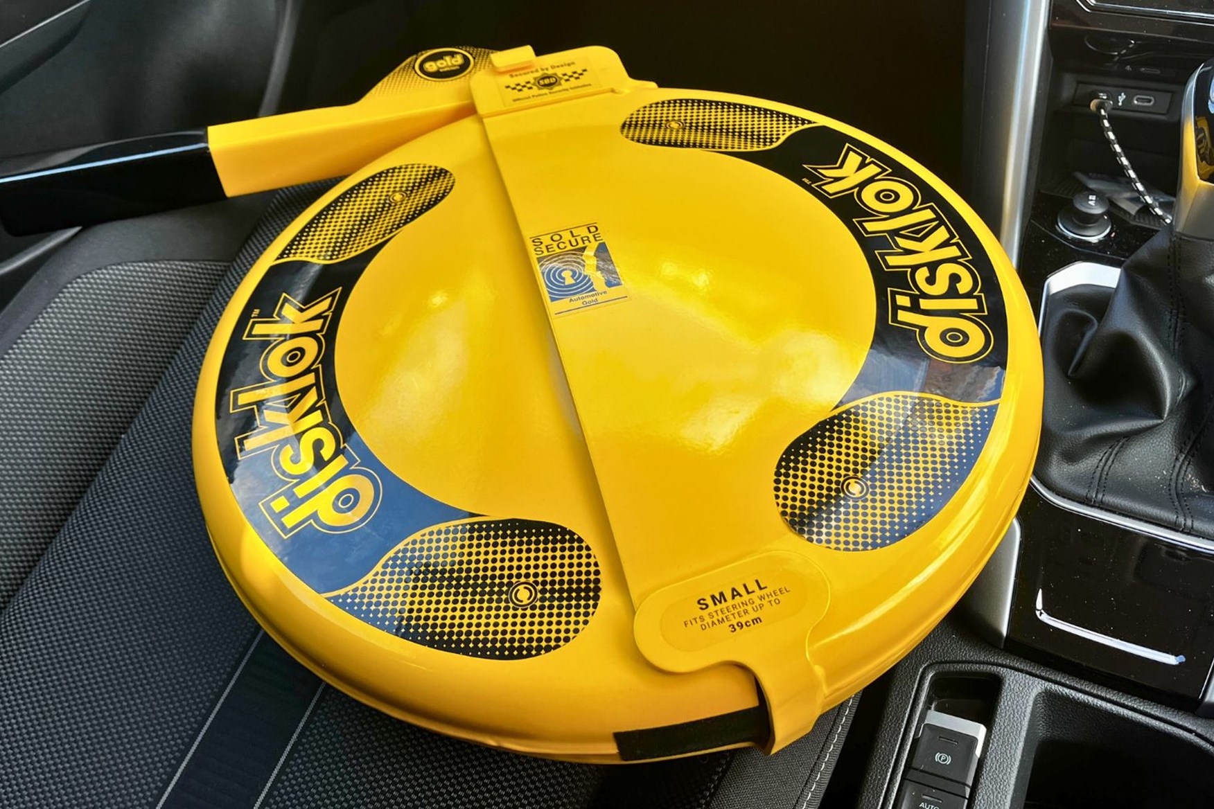 Disklok Gold Edition steering wheel lock review - the Golden Boy
