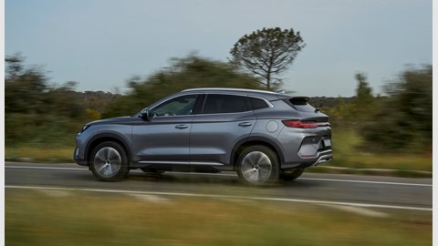 BYD Seal U DM-i hybrid (2024) review: chasing mediocrity